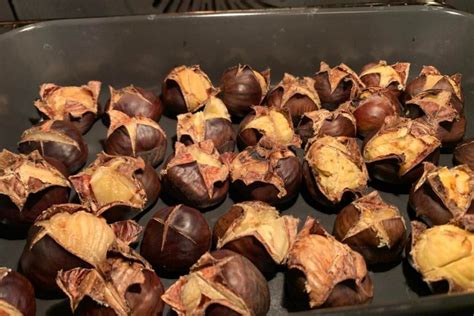 Pečené gaštany na tanieri