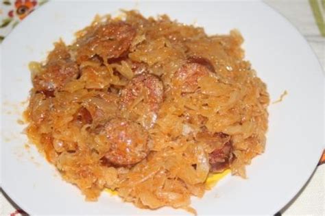 Kyslá kapusta a tempeh ako hlavné ingrediencie segedínskeho guláša