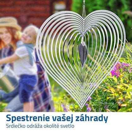 Záhradná dekorácia z recyklovaných materiálov