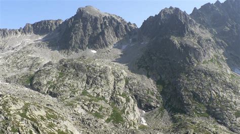 Chrumkavé baranie rohy pripravené na konzumáciu