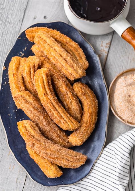 Churros s čokoládovou omáčkou
