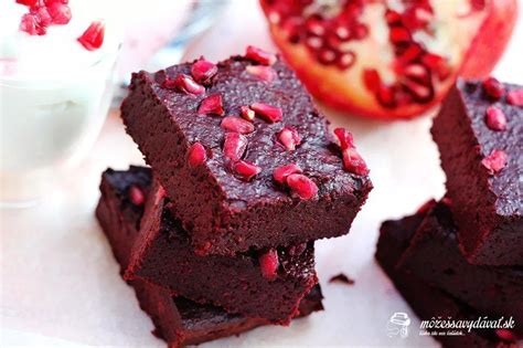 Brownies s granátovým jablkom