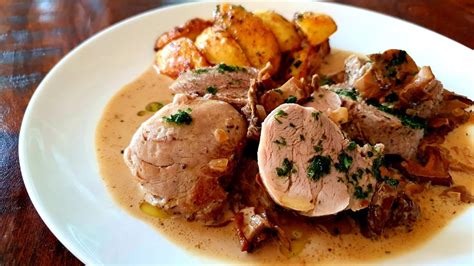 bravčová panenka s cibuľovou omáčkou