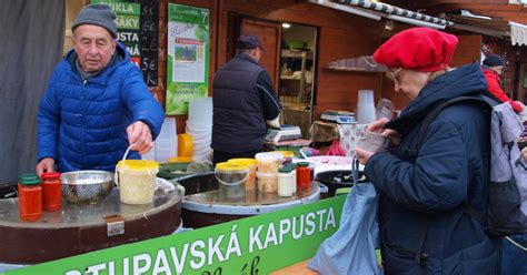 Graf zdraviu prospešných látok v kyslej kapuste