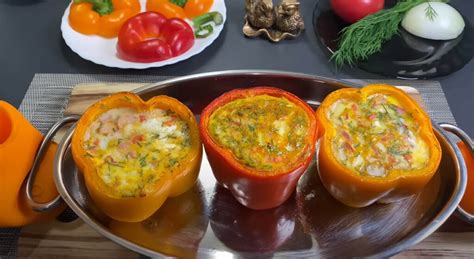 rozložené ingrediencie na plnené papriky