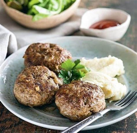 Ilustrácia rôznych druhov zeleniny používanej na fašírky