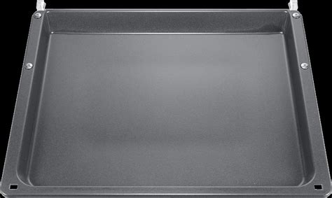 Detailný pohľad na plech na pečenie Electrolux E9OOAF001 s otvormi