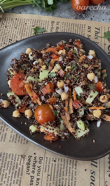 Farebný šalát s quinoou a cícerom