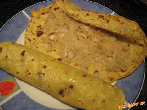 Lokše plnené kyslou kapustou a slaninou