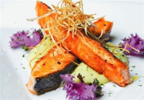 Zloženie ingrediencií na toskánskeho lososa