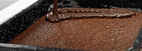 Ilustrácia čokoládového krému pripraveného nad parou