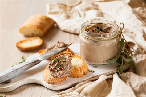 príprava ingrediencií na paštétu