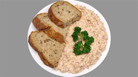 Ingrediencie na salámovú nátierku