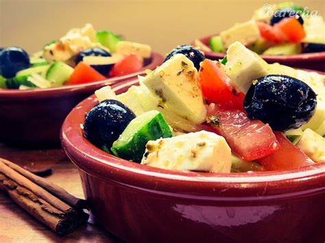 Grécky šalát s feta syrom