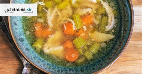 Ilustračná fotka slepačieho vývaru