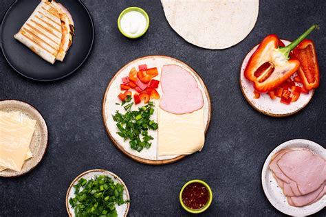 Rôzne možnosti plnenia tortilly.