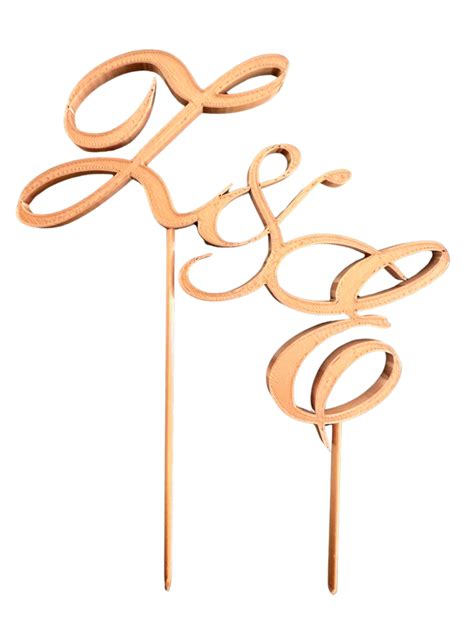 Drevené zápichy na svadobnú tortu