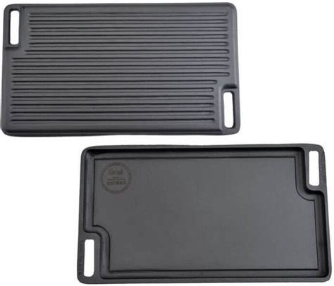 Liatinová platňa na grile