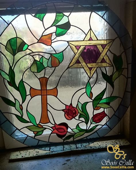 Príklady tort s náboženskými symbolmi