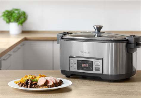 hrniec s ryžou na sporáku