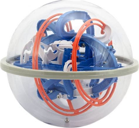 3D guľový hlavolam v akcii