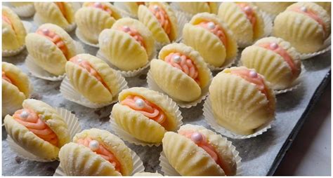 marcipánové kvety a mušličky