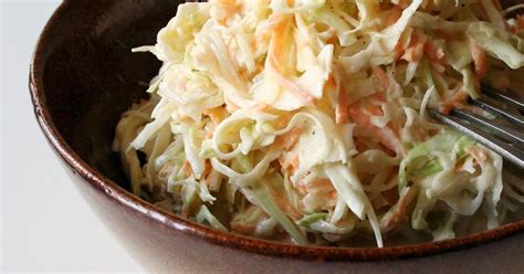 Suroviny na kapustový šalát Coleslaw