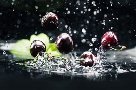 Čerešne vo vode so soľou