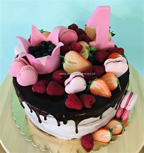 Ukážka rôznych druhov tort