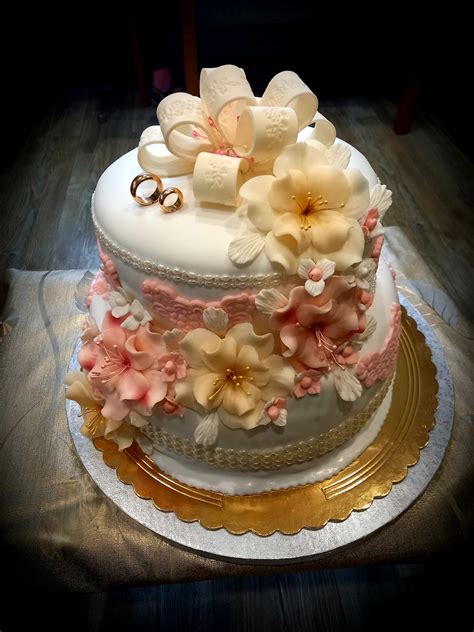 Dekorácia torty nastrúhanou čokoládou