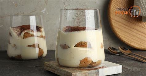 Vrstvenie Tiramisu v miske