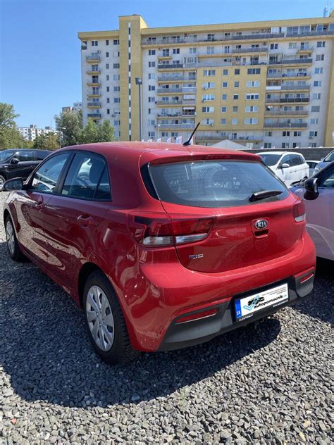 Ilustrácia prednej časti vozidla Kia Rio