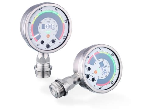Manometer na kotle s vyznačeným optimálnym rozsahom tlaku