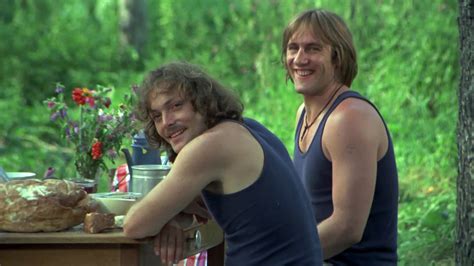 Scéna z filmu Buzíci s Gérardom Depardieu a Patrickom Dewaere