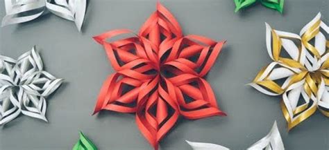 Ilustrácia skladania papiera na snehovú vločku