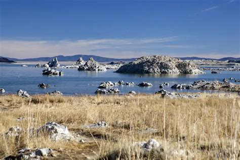 Vápencové tufové veže Mono Lake