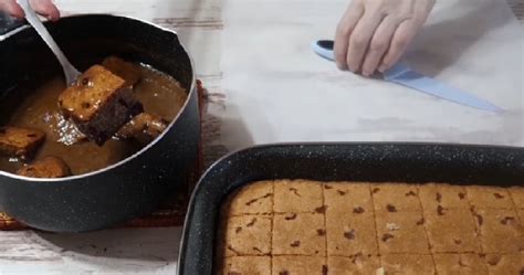Ingrediencie na čokoládový koláč s višňami pripravené na miešanie