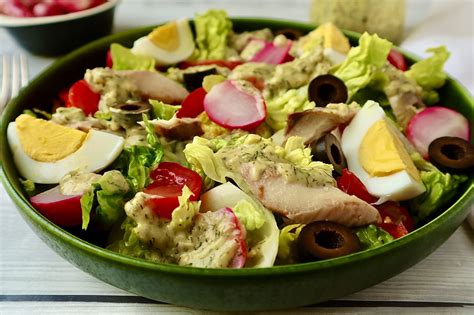 Šalát Nicoise