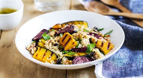 misa s pečenou zeleninou a orieškami