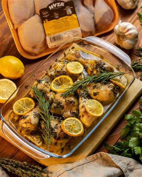 Kura s bylinkami a citrónom