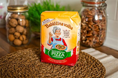 Špaldová múka na pizzu