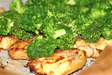 Pečené zemiaky s brokolicou