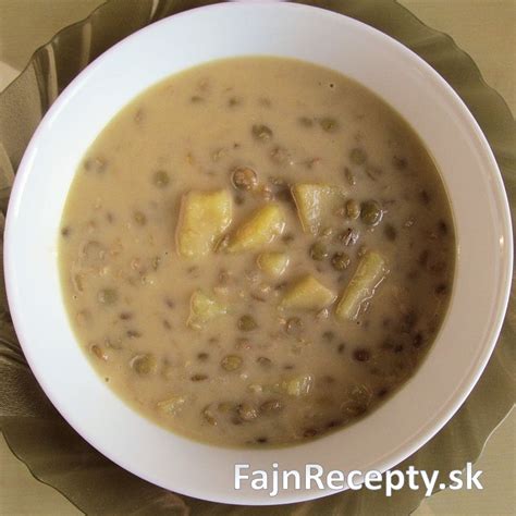 Šošovicová polievka na tanieri