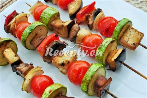 Farebné zeleninové špízy