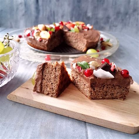 Vrstvenie torty v tortovej forme