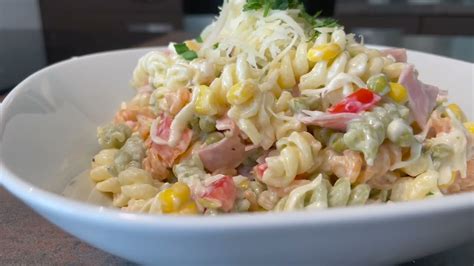 Zeleninový cestovinový šalát