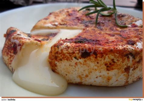 Grilovaný hermelín na tanieri