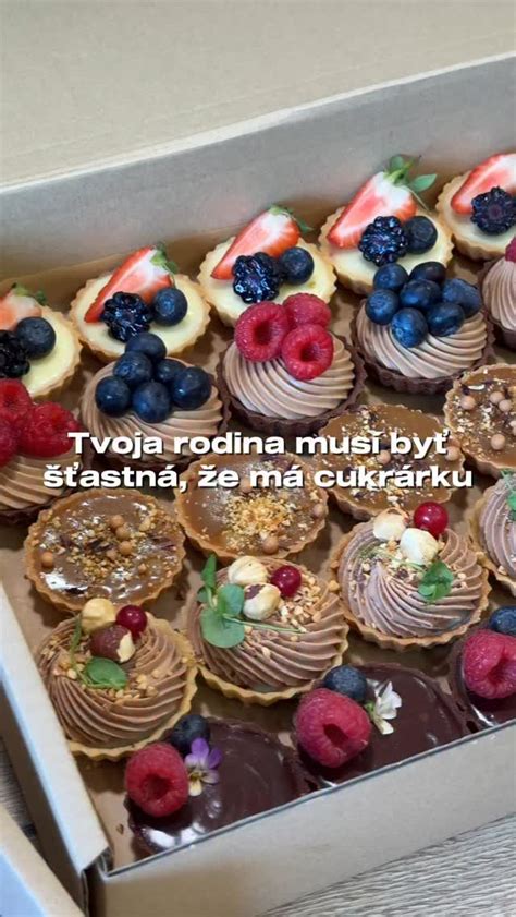 Ilustrácia rôznych cukrárskych výrobkov s glukózovým sirupom