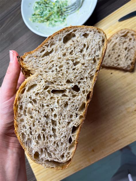 Rôzne druhy domáceho kváskového chleba