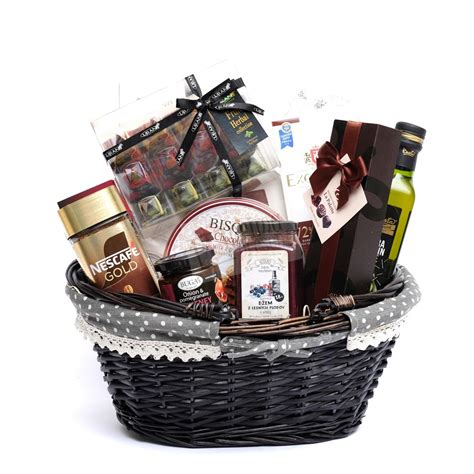 Vianočné darčekové koše s jedlom